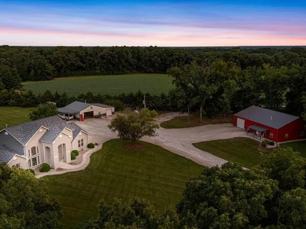 396 Bunker Hill Rd, Silex, MO 63377