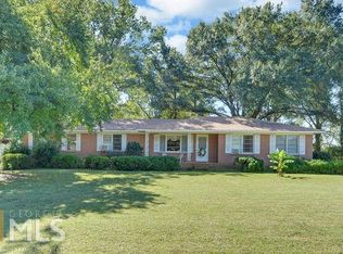 911 Sandy Cross Rd, Royston, GA 30662