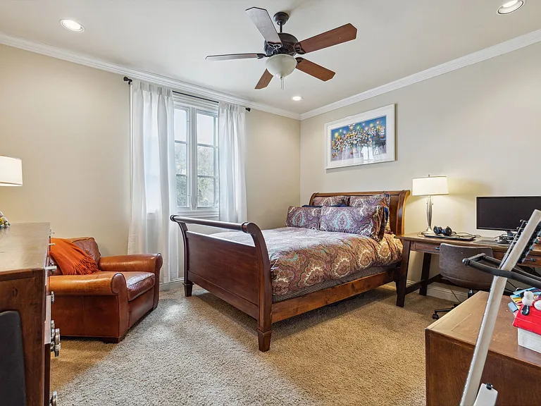 6815 Park Ln — Photo 14