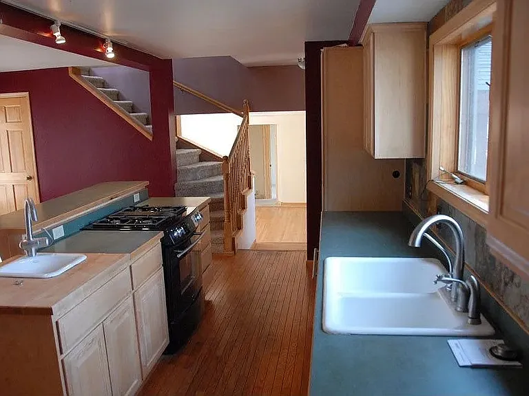 1348 Harrison St — Photo 5