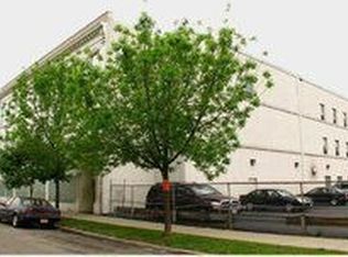 1110 S Oakley Blvd, Chicago, IL 60612