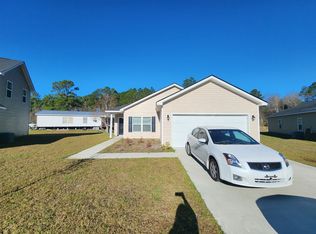 726 Mill Creek Cir, Hinesville, GA 31313