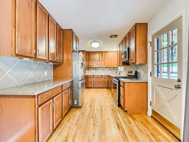 2580 S Carey Way — Photo 9