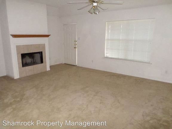 2nd image of 715 Park Meadows Dr