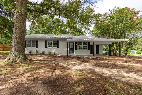 579 FM 2026 Photo 1