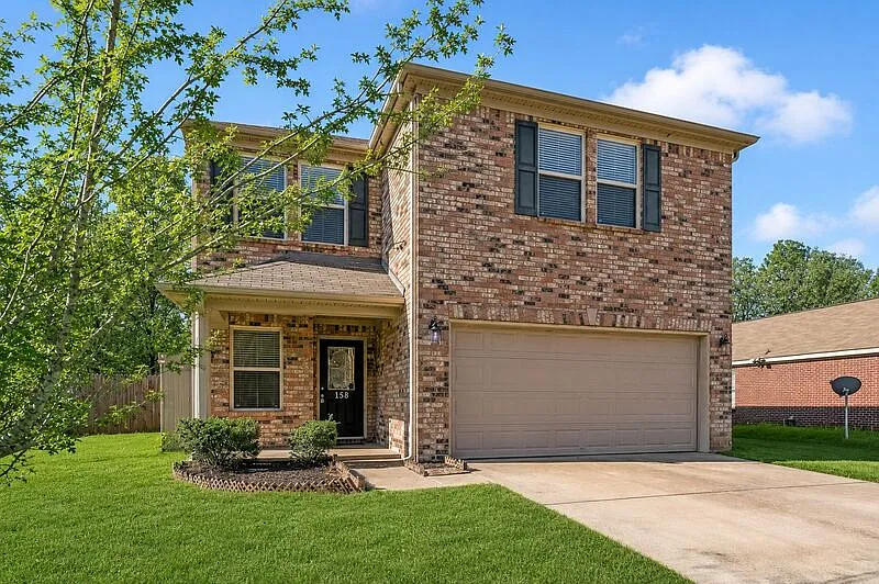 138 Bermuda Lakes Dr