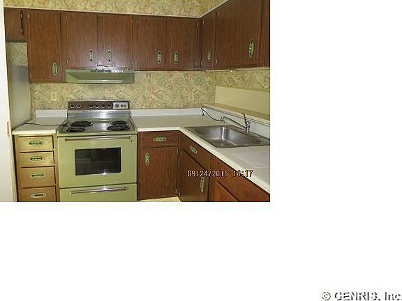 2nd image of 103 Natick Cir
