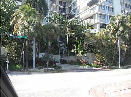 2nd image of 800 West Ave APT 609