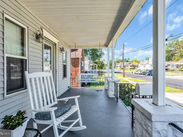 316 E Washington Ave, Magnolia, NJ 08049