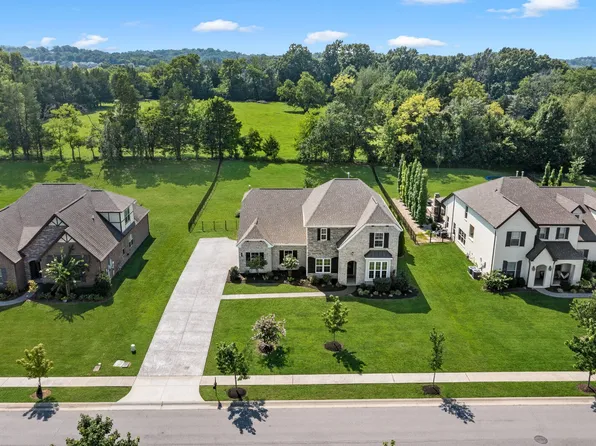 1127 Madison Mill Dr, Nolensville, TN 37135