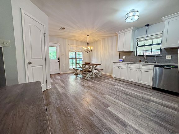 2nd image of 11143 Gate Way Dr