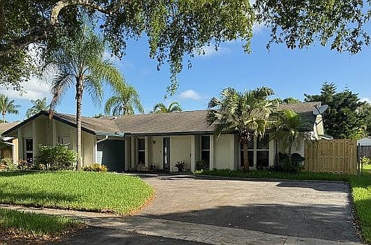 1st image of 10177 SW 53rd Ct