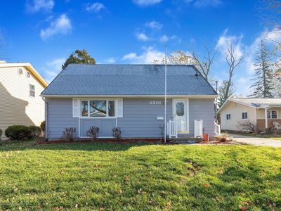 2301 Bedford Rd, Lansing, MI, 48911