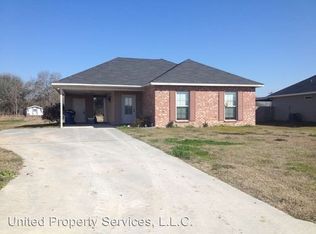 109 Robins Nest Ln, Lafayette, LA 70506