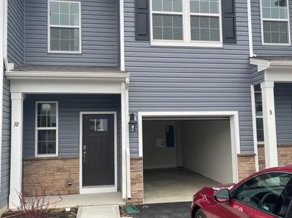 10 Peregrine Way, Burlington, NJ 08016