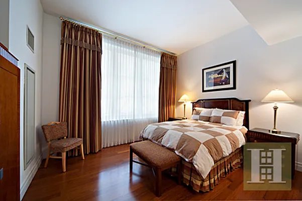 Rented by Halstead Real Estate | media 25