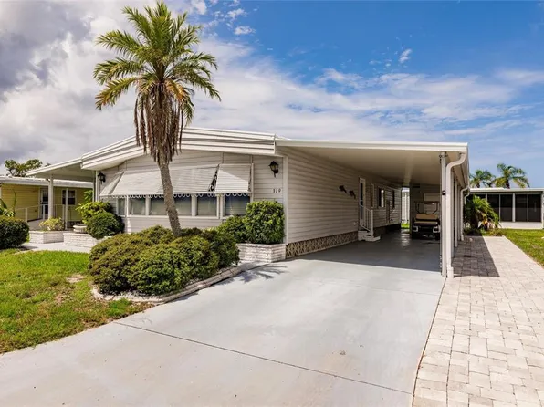 319 Castle Dr, Nokomis, FL 34275