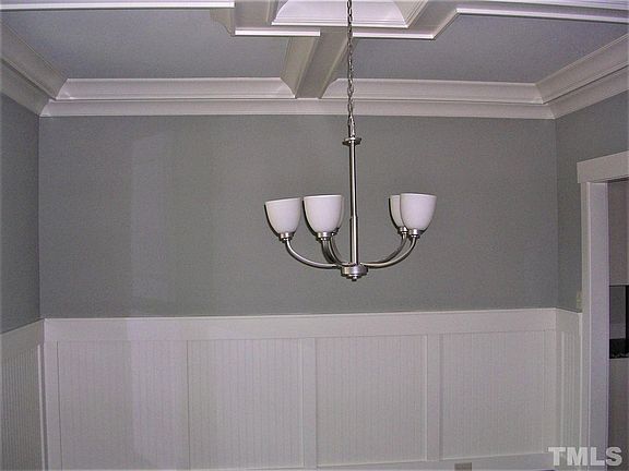 4th image of 37 Swindell Dr #61