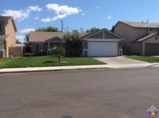 1554 Holguin St, Lancaster, CA 93534