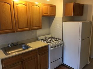 7161 69th Pl #4, Glendale, NY 11385