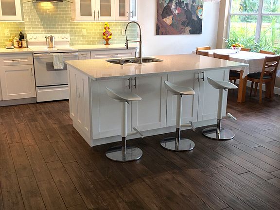 5th image of 6013 Williamsburg Way