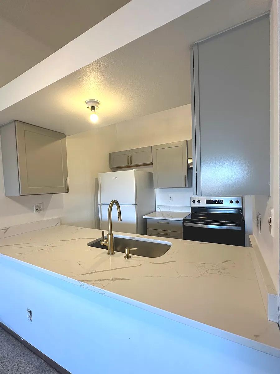 Building Photo - 4285 S Salida Way #14