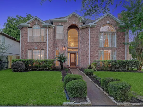 5365 Lampasas St, Houston, TX 77056