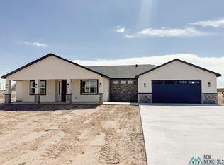 2005 N Tagwood Ln, Carlsbad, NM 88220