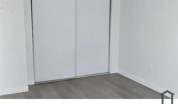2505 Hancock St #208 — Photo 6
