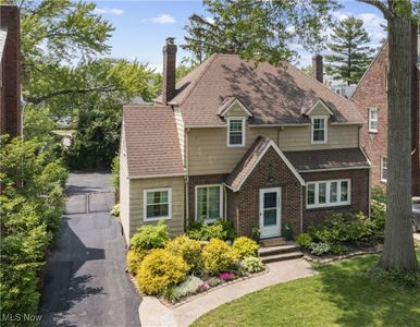 3280 Glencairn Rd, Shaker Heights, OH, 44122