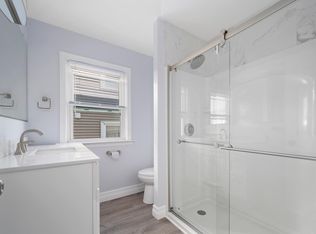 97 11th St UNIT 1, Providence, RI 02906