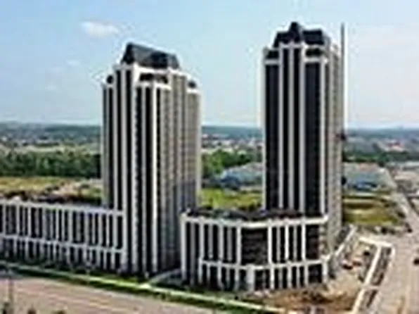 9075 Jane St, Vaughan, ON