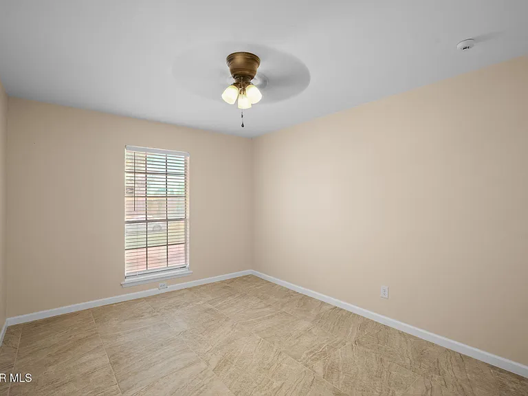 10337 Galahad Way — Photo 9
