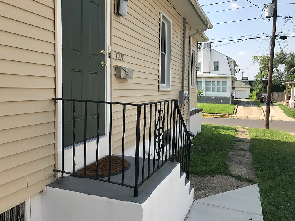 Charming Single Family Home in Haddon Township — Photo 3
