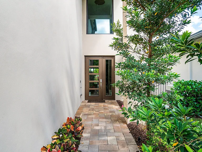 8233 Crystal Downs Ave — Photo 4