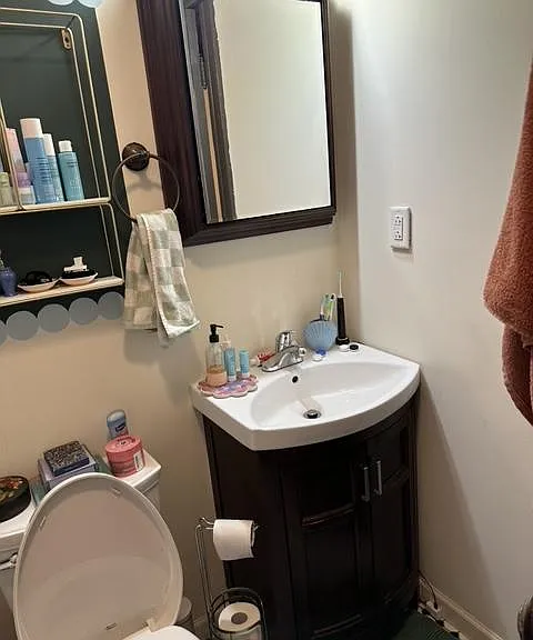 8 Dana Ave #1 — Photo 9