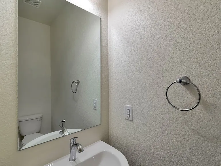 9679 Albion Ln — Photo 15