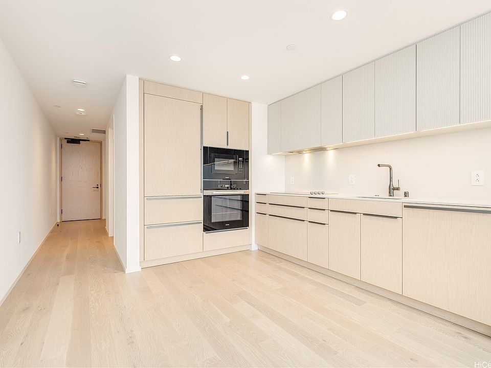 1st image of 333 Ward Ave #1409
