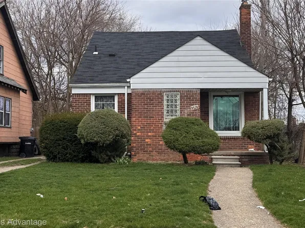 9526 E Littlefield St N, Detroit, MI 48227