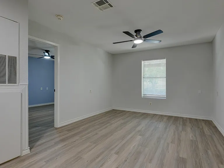 Silver Oaks Villas — Photo 38