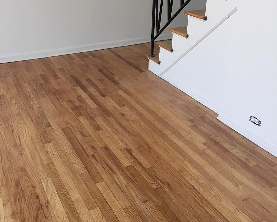 1st image of 925 W North Ave APT C