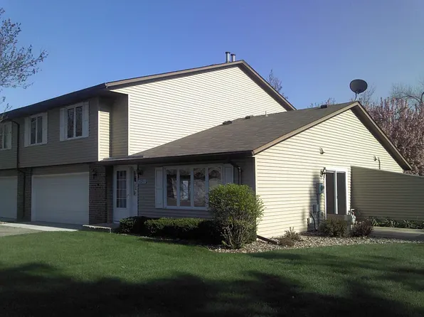 (undisclosed Address), Eagan, MN 55122