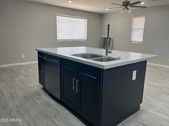 3 bed, 1.5 bath, 1368 sqft, $1,400 — Photo 4