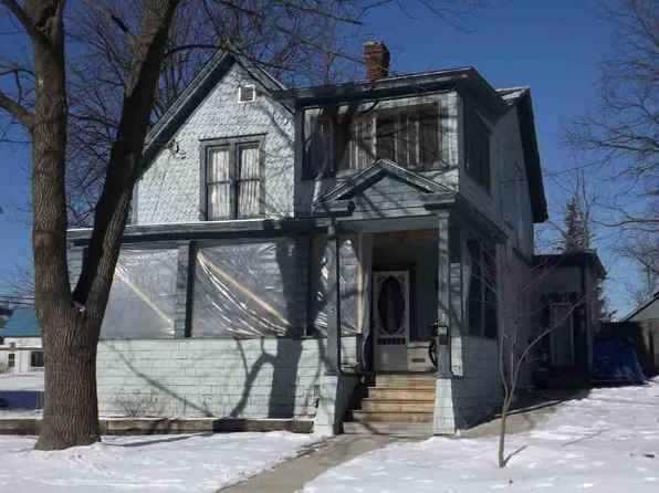 3 John St, Ticonderoga, NY 12883