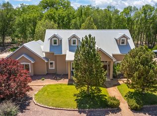 2512 Rio Orilla Ln NW, Albuquerque, NM 87120