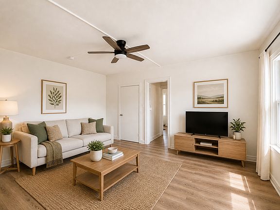 3rd image of 301 S Kenmore Ave APT 307