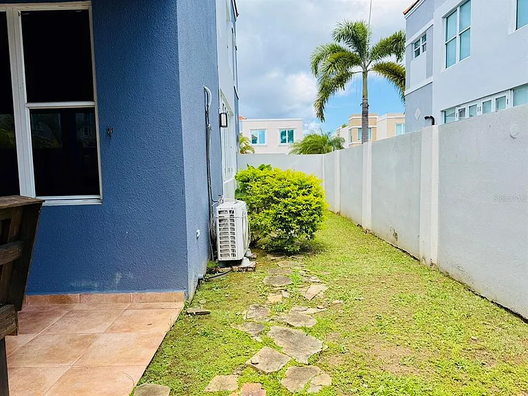 86 Cielo Dorado — Photo 24