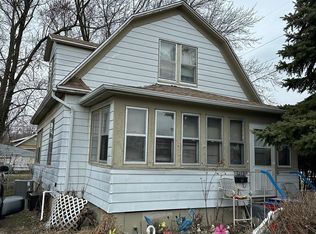 1113 N Market St, Champaign, IL