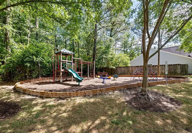 5216 Carriage Pine Dr — Photo 50