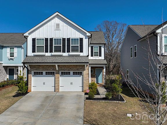 2nd image of 1164 Scotch Meadows Loop